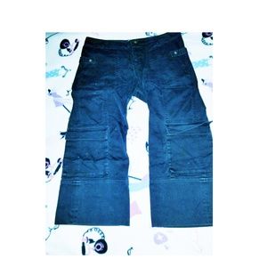 Old Navy Cropped Cargo Pants